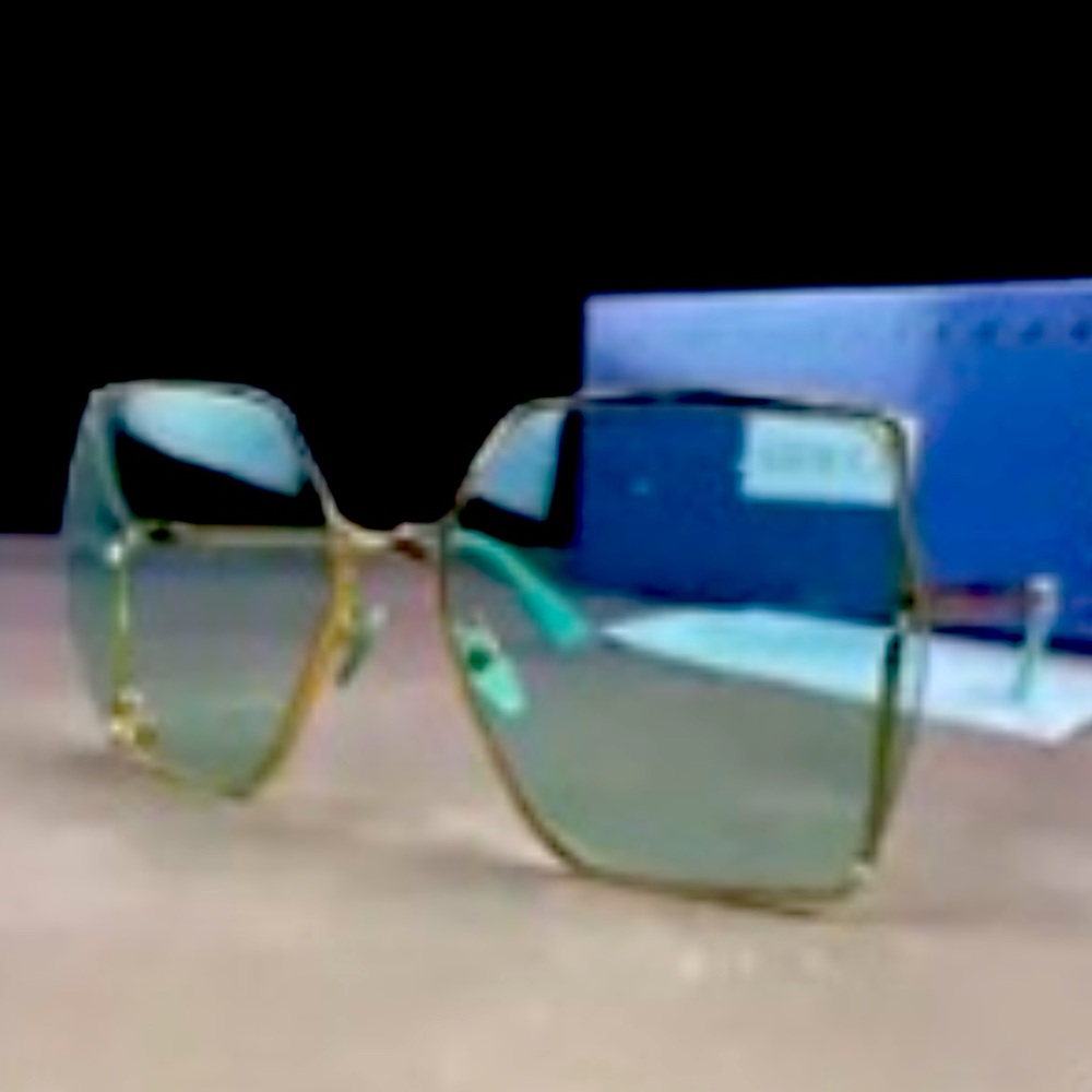 Gucci GG0817s Green Gold Metal Square Sunglasses